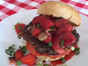 Action Burger –  Fresa Delight Burger mit Erdbeeren
